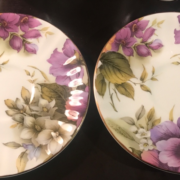 China Tea Set 2 Cups And 2 Saucers Flower Pattern VGC - Picture 4 of 6